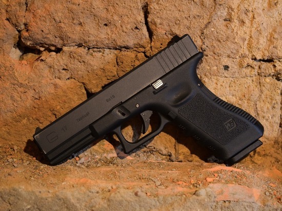 Мужчину, задержанного с пистолетом в Вашингтоне, отпустили из-под стражи