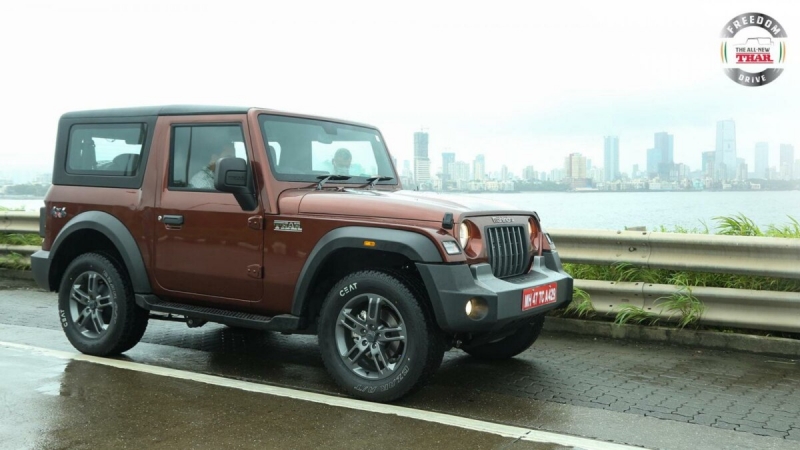 Теперь точно: новый Jeep Wrangler можно купить за миллион рублей. Mahindra Thar скопировал у «американца» все