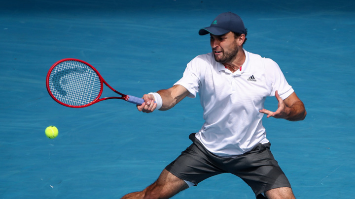 Россиянин Карацев сенсационно вышел в 1/4 финала Australian Open