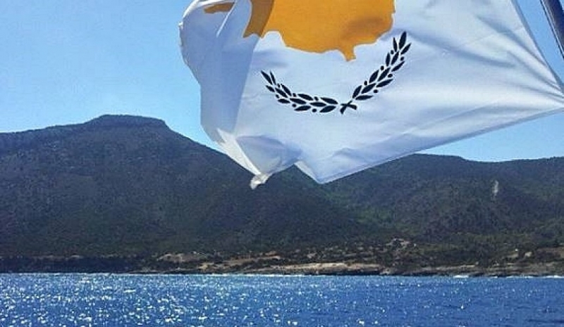 Российские туристы не смогут прилететь на Кипр в марте