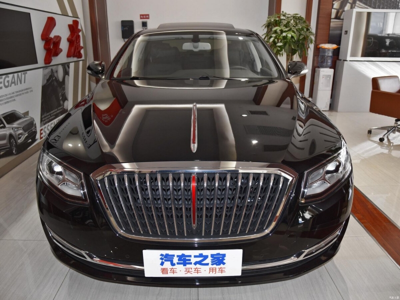 Компания Hongqi обновила премиальный седан H7 для 2021 года