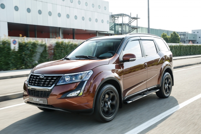 Опубликованы оснащение и новые шпионские фото Mahindra XUV500 2021