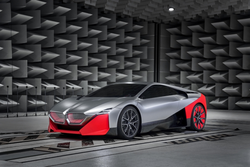 BMW представил концепт гиперкара Vision M Next 2021