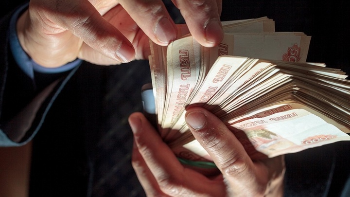 Долги россиян растут, а возможности для их погашения &ndash; снижаются