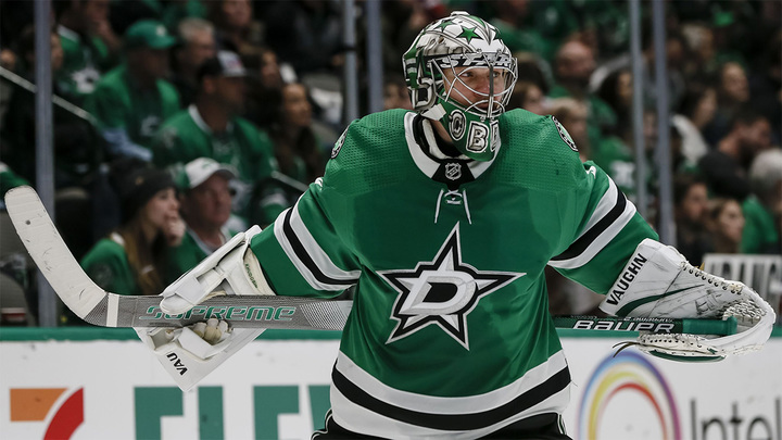 Голкипер "Далласа" Худобин признан первой звездой матча с "Нэшвиллом"