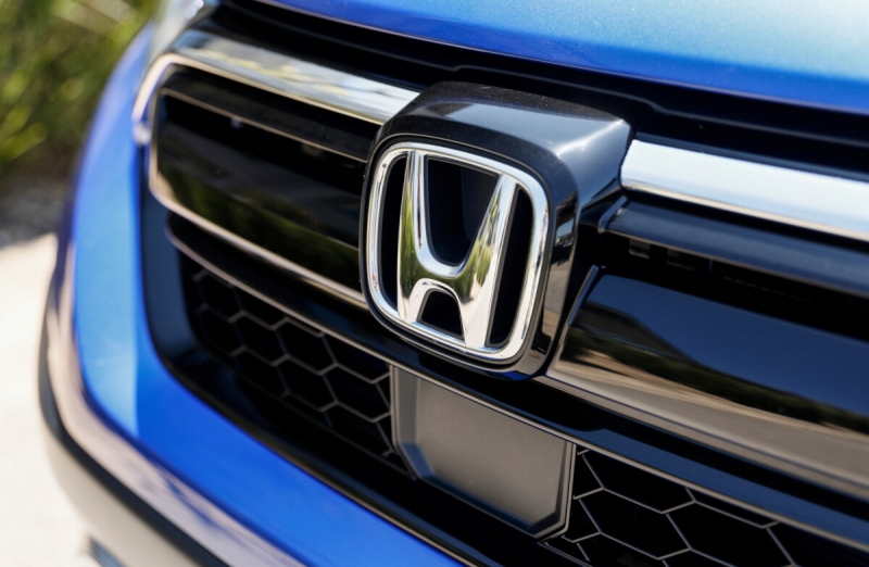 Honda рассекретила салон сразу нескольких новых кроссоверов: интерьер "японцев" ожидают большие изменения