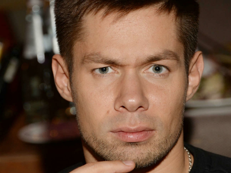 &laquo;Как хорошо, что это ты!&raquo;: жюри шоу &laquo;Маска&raquo; в восторге от разоблаченного Неваляшки