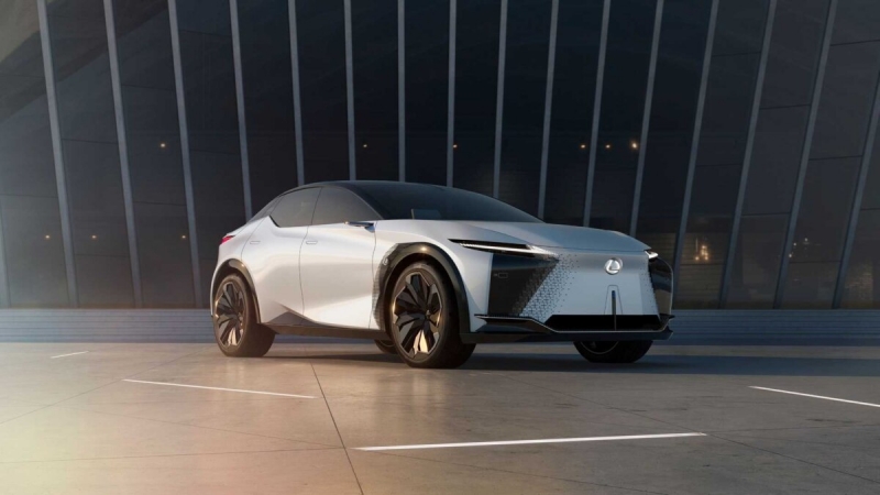 Компания Lexus поделилась информацией о запланированных новинках, которые выйдут до 2025 года