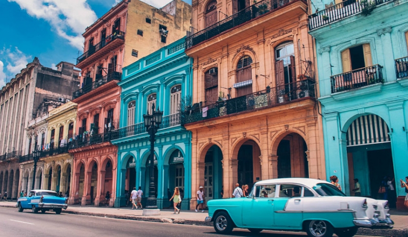 Куба планирует договориться о новых рейсах с Россией