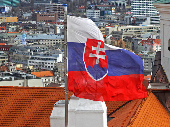 МИД Словакии назвал причину высылки российских дипломатов