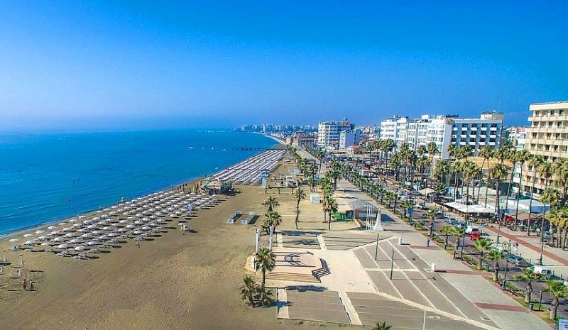 Туристам из Екатеринбурга и Новосибирска дешевле лететь на Кипр напрямую