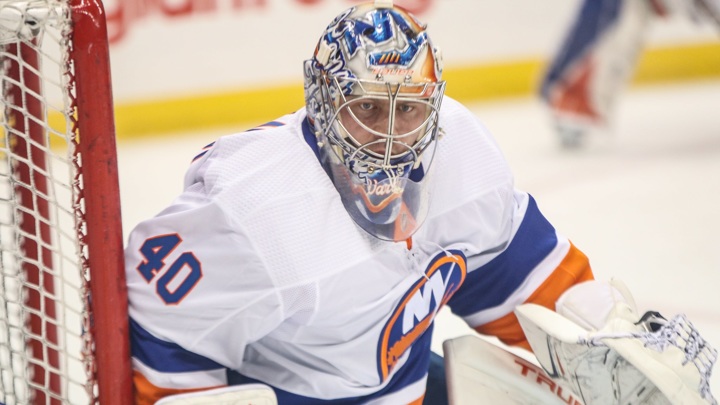 "Айлендерс" уступили "Питтсбургу", Варламов отразил 43 броска