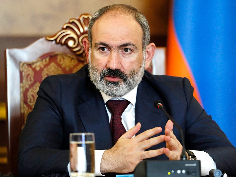 Никол Пашинян предложил разместить миротворцев у границы Азербайджана