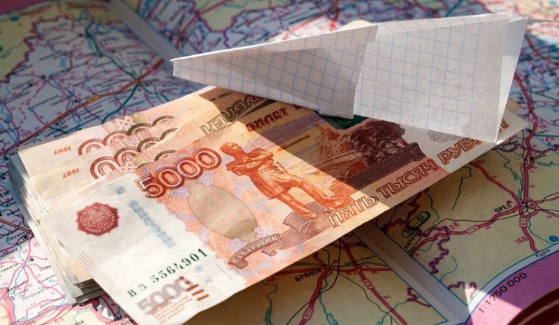 Авиакомпания не вернула деньги за отмененный рейс многодетному пассажиру