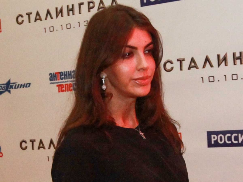 &laquo;Ну взяла и потратила&raquo;: Алиса Аршавина промотала миллионы из тумбочки свекрови