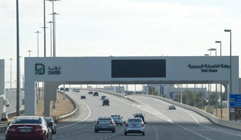 Туристов в ОАЭ ожидают пробки на дорогах и масштабные салюты в дни религиозного праздника Ид аль-Адха