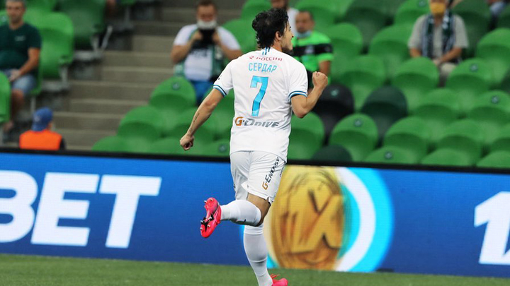 Форвард "Зенита" Сердар Азмун близок к переходу в "Лион"