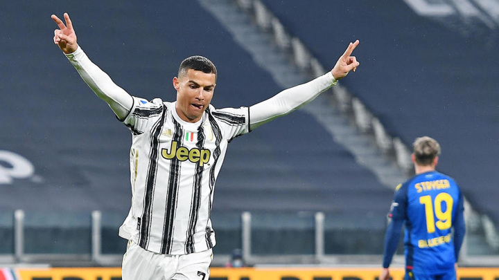 "Ювентус" попрощался с Криштиану Роналду