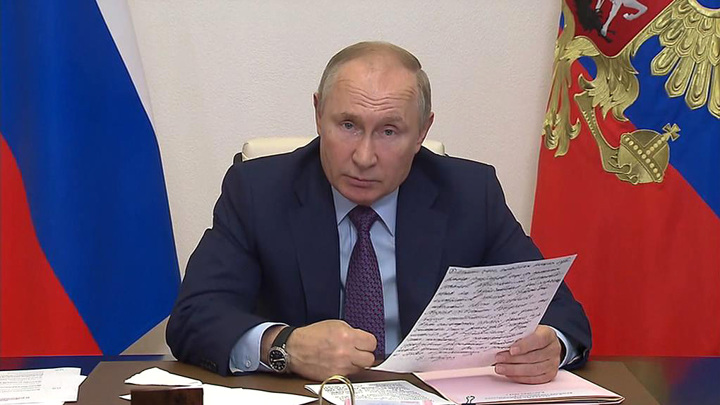 Путин: "Газпром" увеличит транзит через Украину сверх контракта