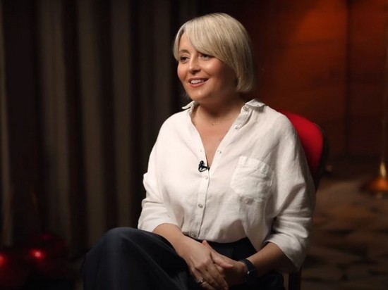 Варум отказалась от посещения Крыма ради поездок на Украину