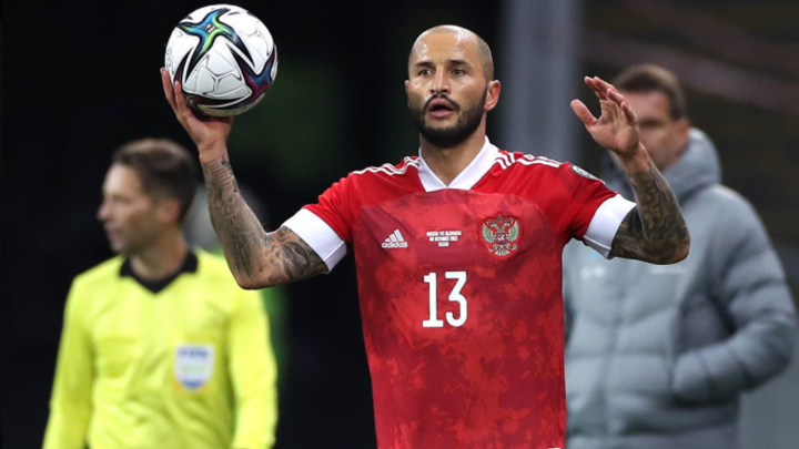 Семья Кудряшова крепко держит удар фанатов после автогола защитника