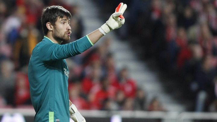 Вратарь "Зенита" Крицюк выбыл на три месяца