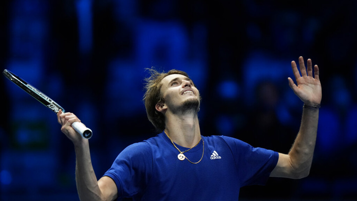 Зверев не пустил Джоковича в финал Итогового турнира ATP