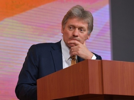 Песков заявил, что Россия готовится к худшему из-за штамма "Омикрон"
