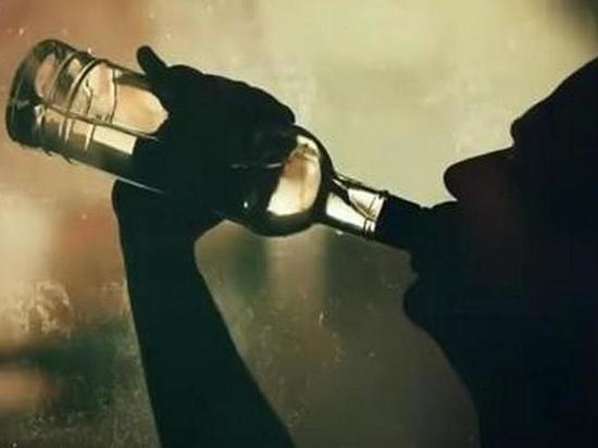 В Балашихе три человека погибли, выпив суррогатного алкоголя