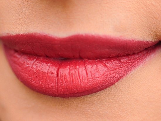 Эксперт раскрыл секрет применяемого мошенниками &laquo;гипноза&raquo;