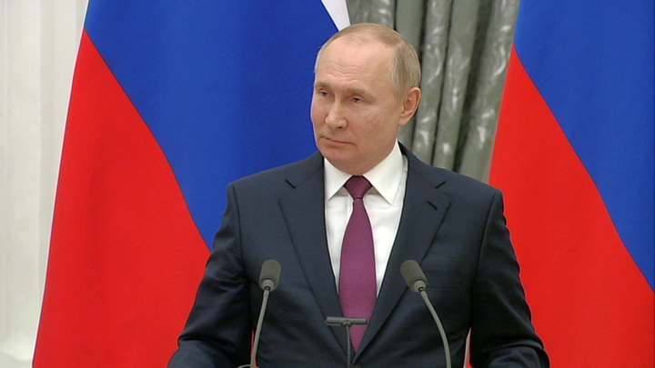 Путин назвал условия продолжения транзита газа через Украину