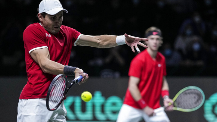 Карацев и Рублев &ndash; четвертьфиналисты Masters в Индиан-Уэллсе