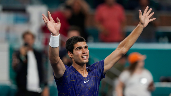 18-летний теннисист Алькарас стал чемпионом Masters в Майами