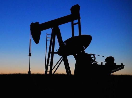 Эксперт назвал уязвимым местом российской нефти страхование ее поставок