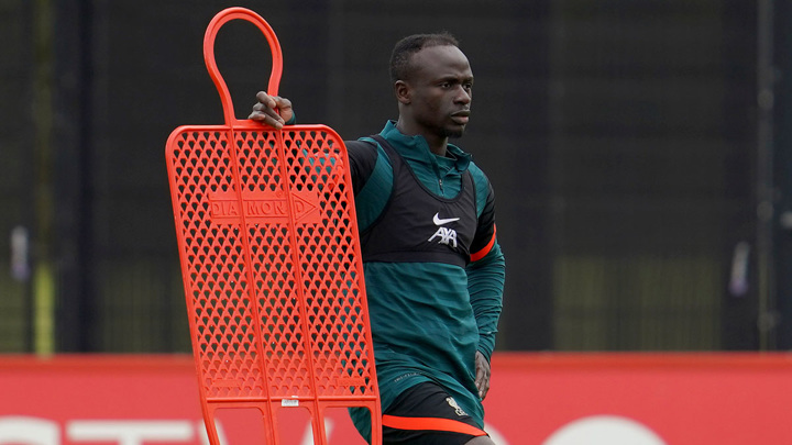 "Бавария" заплатит "Ливерпулю" за Мане 40 млн евро