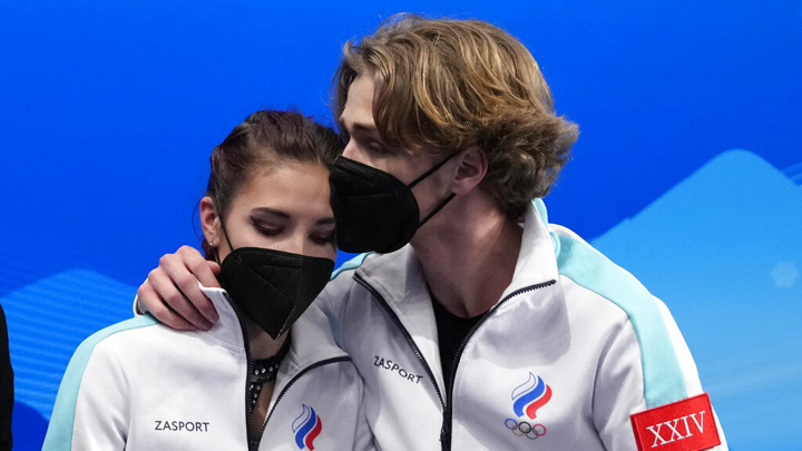 И все-таки Россия. Фигуристы Дэвис и Смолкин определились с командой