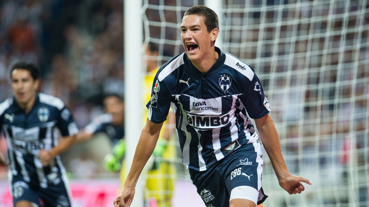 "Динамо" готово заплатить 11 миллионов евро за мексиканского защитника