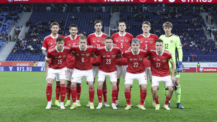 Глава МВД Германии потребовала отстранить россиян от Евро-2024