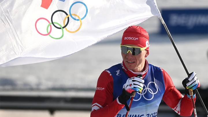 Лыжник Большунов: надеюсь, что Россию допустят к сезону