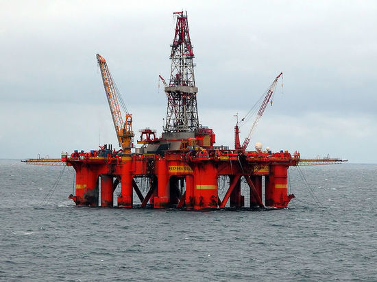 Нефть Brent впервые с января подешевела до $85,85 за баррель
