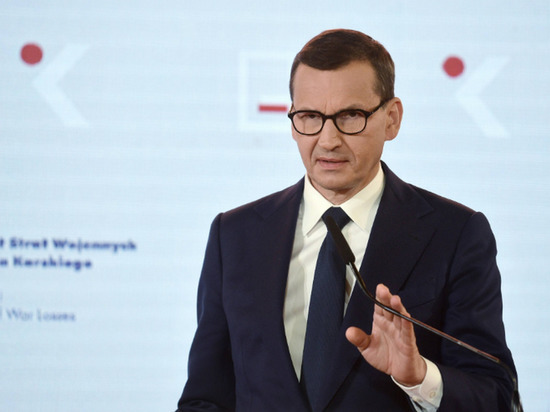 Варшава выступит против лишения Венгрии европейских средств