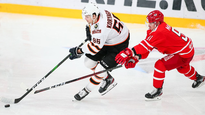 "Автомобилист" форсировал "Амур"