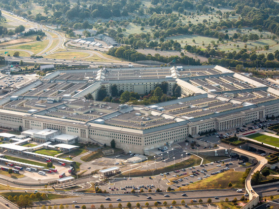 Главы Минобороны США и Колумбии обсудят безопасность, миграцию и изменение климата