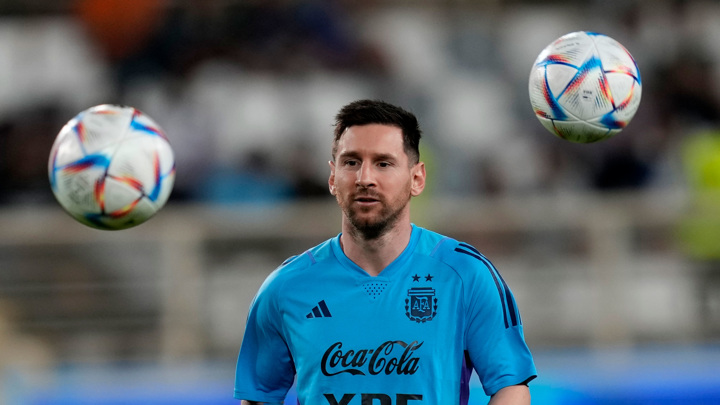 Месси предстоит сделать сложный выбор