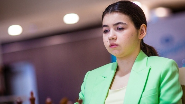 Россиянки завершили ничьими свои партии на турнире претенденток