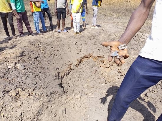 В ЦАР неизвестный самолет сбросил снаряды на гарнизон правительственных войск и союзников