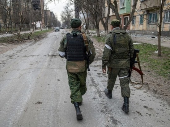 Уговорили: Российские военные рассказали о пленении бойцов ВСУ в Марьинке