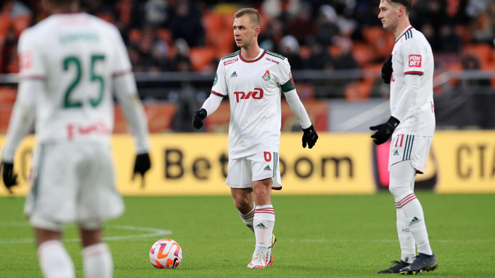 "Бешикташ" запросил у "Локомотива" трансфер Баринова