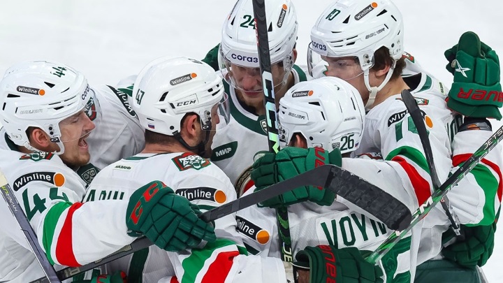 Дубль Семенова помог "Ак Барсу" обыграть "Металлург"