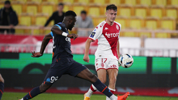 Головин отыграл без замен в ничейном матче "Монако" с "Марселем"